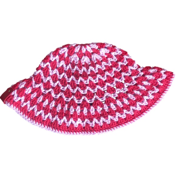 Crochet Bucket Hat | Red & Pink main image 10